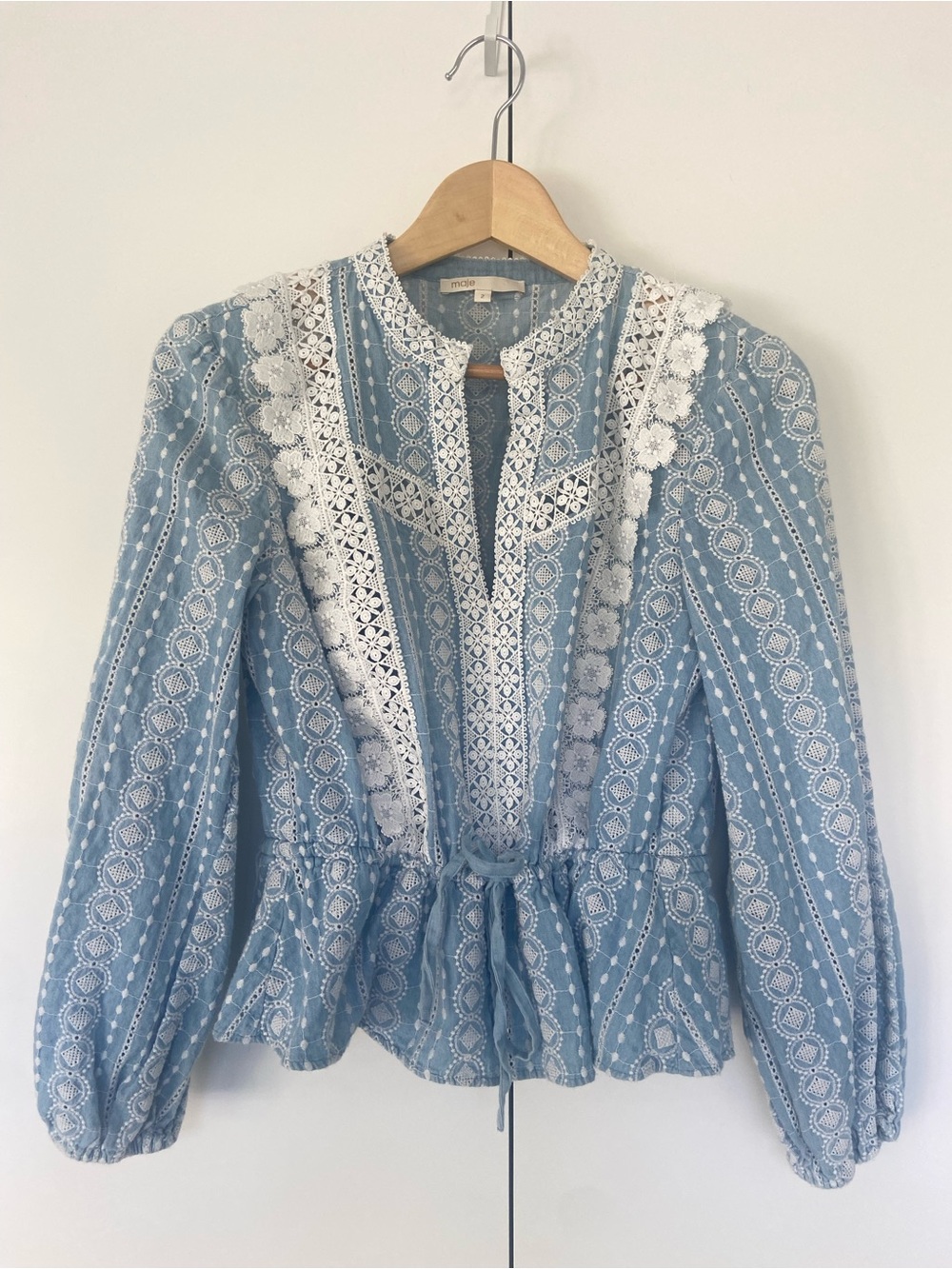 MAJE Laviata Embroidered Cotton Blouse Size Maje 2 US 6 Blue White Eyelet French - Picture 2 of 9